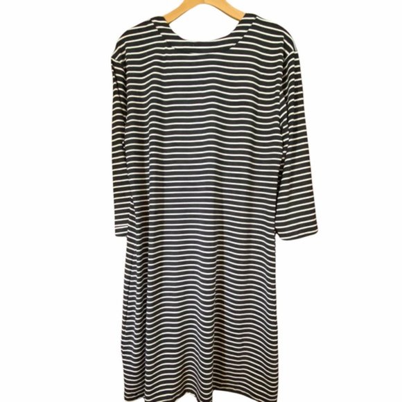 NWT MARY SQUARE Soft Knit Black White Striped Shift Dress Size XS - Picture 7 of 10